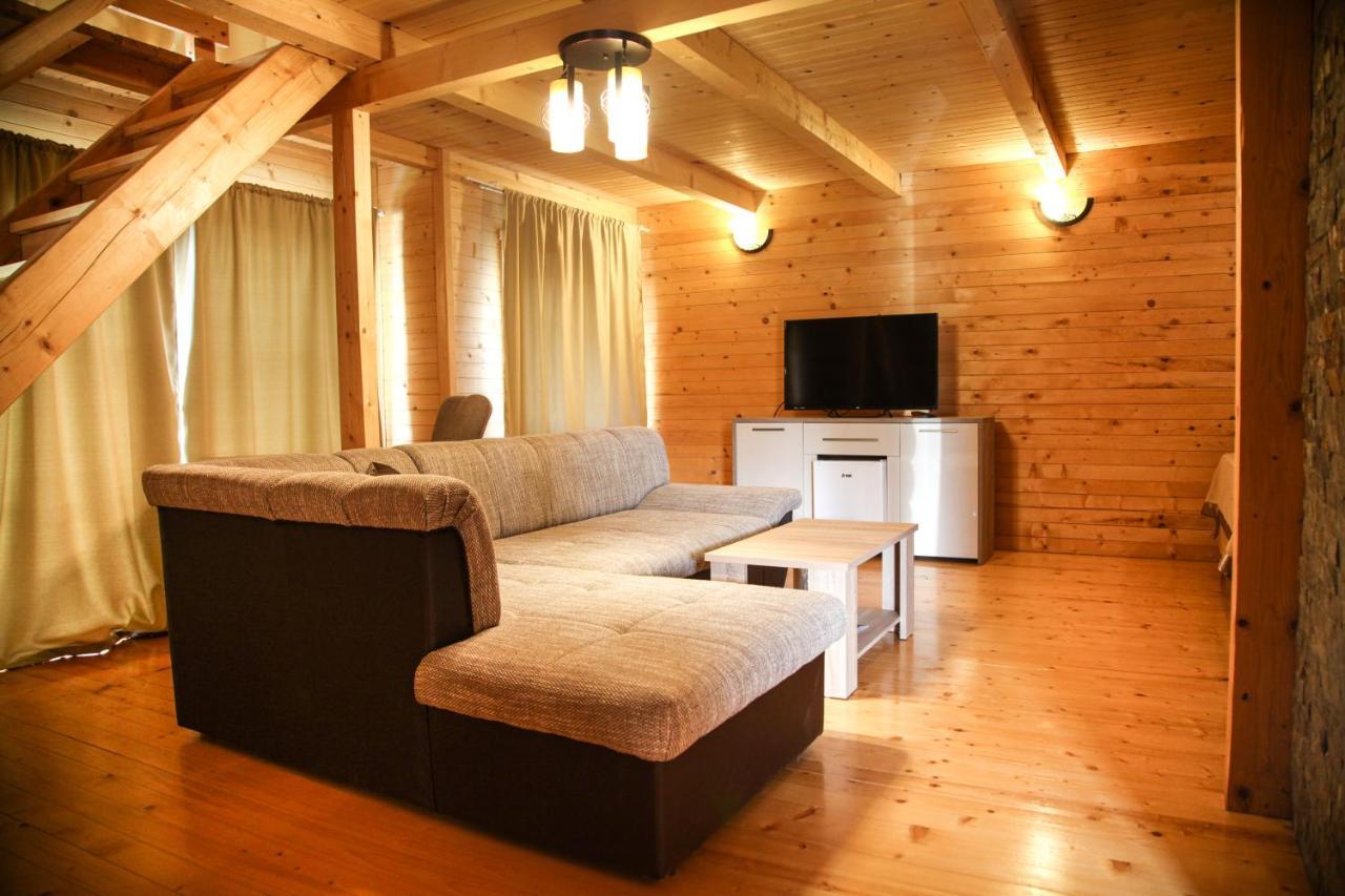 S Club Resort Hotel Aqua Park And Spa 贝尔格莱德 外观 照片