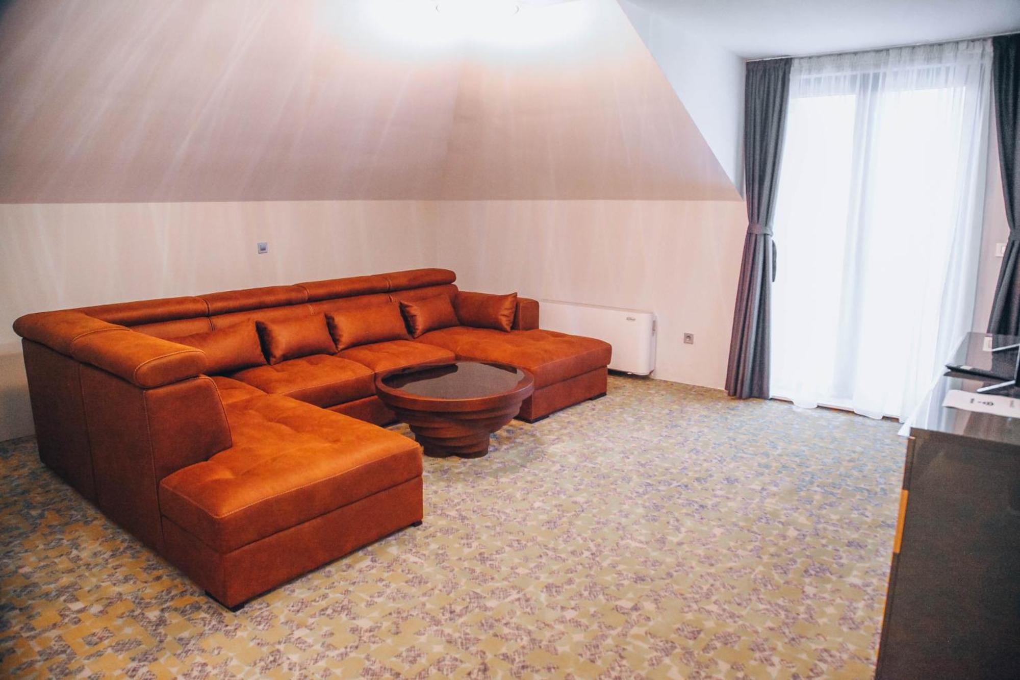 S Club Resort Hotel Aqua Park And Spa 贝尔格莱德 客房 照片